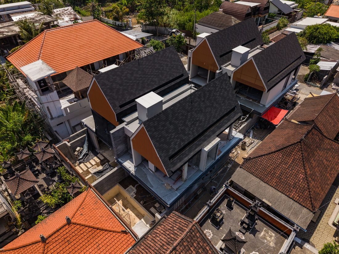 Aerial photograph of the four Four Palms villas under construction
