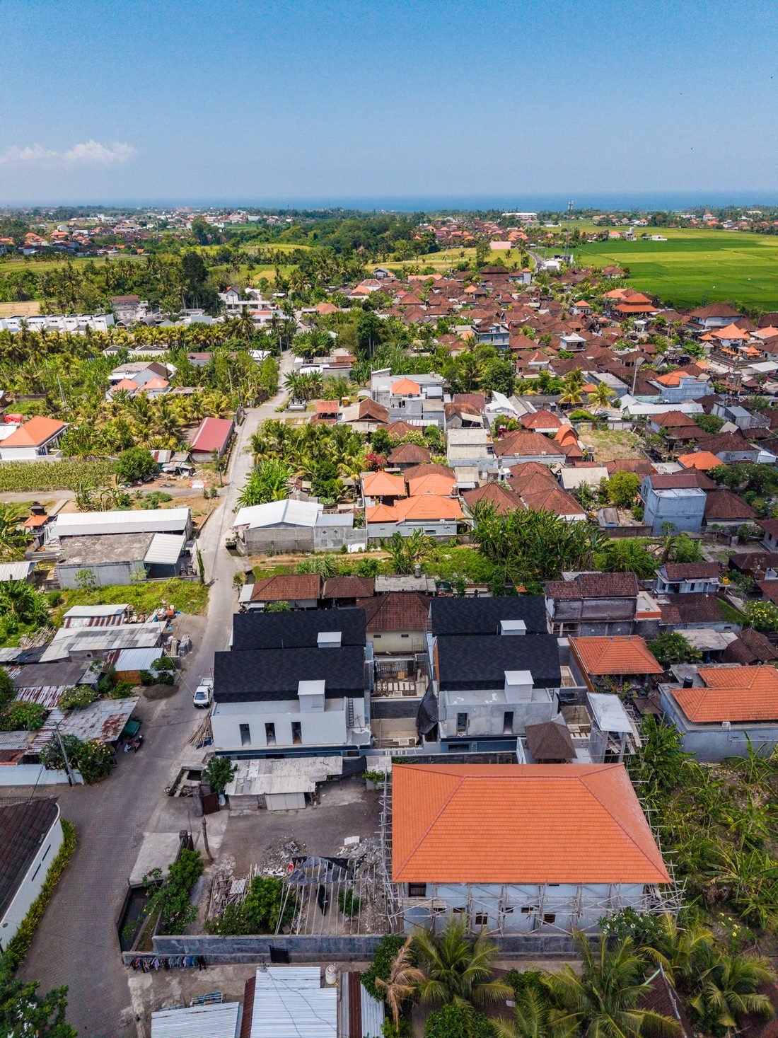 The Four Palms villas and the approach road in Kedungu, 22 September 2026